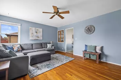 2921  Winthrop Ave, Racine, WI 53403 - Photo 2