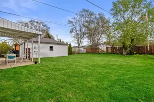2921 Winthrop Ave, Racine, WI 53403 - Photo 24