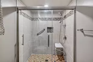 2534 N 46th St, Milwaukee, WI 53210 - Photo 38