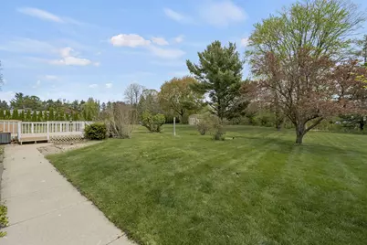 W221S7400  Valley View Rd, Vernon, WI 53150 - Photo 26