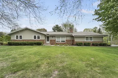W221S7400  Valley View Rd, Vernon, WI 53150 - Photo 2