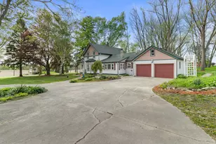 N5724 N Helenville Rd, Farmington, WI 53137 - Photo 46