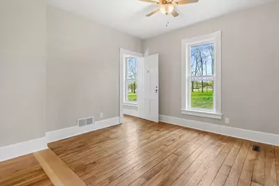 N5724 N Helenville Rd, Farmington, WI 53137 - Photo 12
