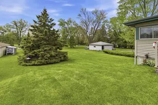 8037 Slater Ave, Racine, WI 53406 - Photo 30