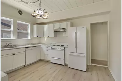 6804  34th Ave, Kenosha, WI 53142 - Photo 6