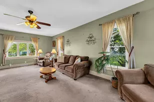 33220 S Honey Lake Rd, Burlington, WI 53105 - Photo 10
