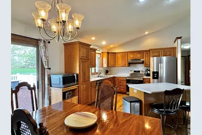 1003  Meadow St, Watertown, WI 53094 - Photo 8