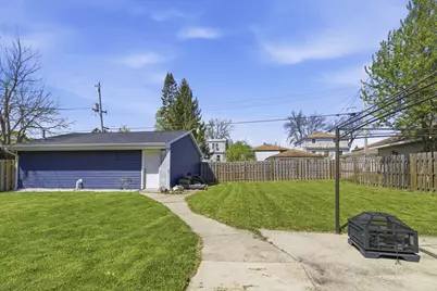 4625 N 74th St, Milwaukee, WI 53218 - Photo 30