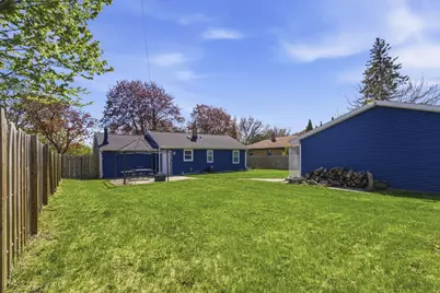 4625 N 74th St, Milwaukee, WI 53218 - Photo 32