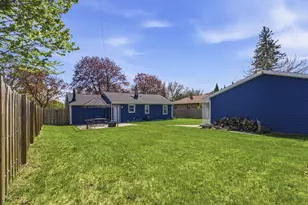 4625 N 74th St, Milwaukee, WI 53218 - Photo 32