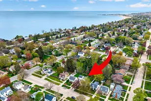 429 Shoreland Dr, Racine, WI 53402 - Photo 22