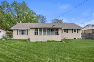 2286 Wood Dr, Beloit, WI 53511 - Photo 38