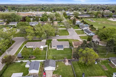 2286  Wood Dr, Beloit, WI 53511 - Photo 44