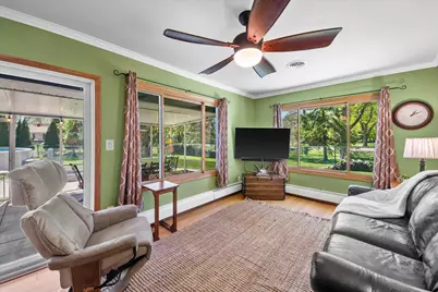 12323  Woodside Ct, Wauwatosa, WI 53226 - Photo 12