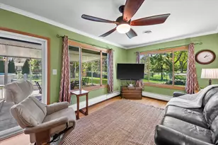 12323 Woodside Ct, Wauwatosa, WI 53226 - Photo 12