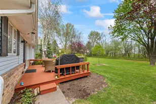 9906 N Concord Dr, Mequon, WI 53097 - Photo 32
