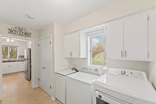 9906 N Concord Dr, Mequon, WI 53097 - Photo 18
