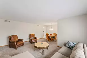 9906 N Concord Dr, Mequon, WI 53097 - Photo 4