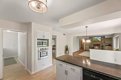 9906 N Concord Dr, Mequon, WI 53097 - Photo 16