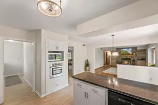 9906 N Concord Dr, Mequon, WI 53097 - Photo 16