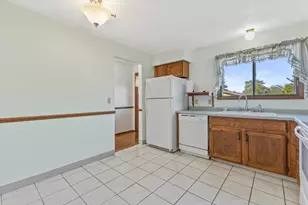 5736 Cambridge Cir, Racine, WI 53406 - Photo 6