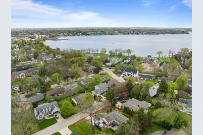 224  Lookout Dr, Lake Geneva, WI 53147 - Photo 2
