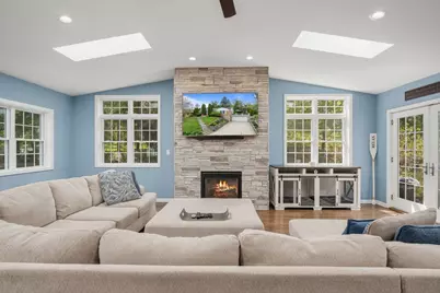 224  Lookout Dr, Lake Geneva, WI 53147 - Photo 14