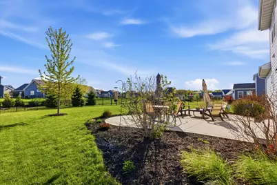 N62W13709  Sunburst Dr, Menomonee Falls, WI 53051 - Photo 26