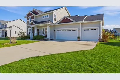 N62W13709  Sunburst Dr, Menomonee Falls, WI 53051 - Photo 36