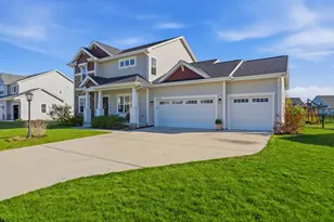 N62W13709 Sunburst Dr, Menomonee Falls, WI 53051 - Photo 36