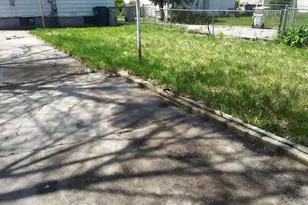 4450 N 25th St, Milwaukee, WI 53209 - Photo 8