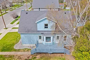 1808 27th St, Two Rivers, WI 54241 - Photo 58