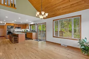 501 Drumlin Cove, Slinger, WI 53086 - Photo 14