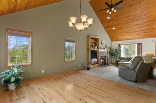 501 Drumlin Cove, Slinger, WI 53086 - Photo 16