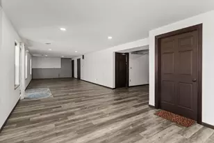 N88W18648 Duke St, Menomonee Falls, WI 53051 - Photo 48