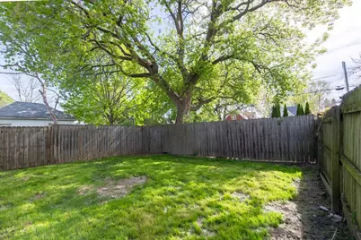 1823  Marquette St, Racine, WI 53402 - Photo 12