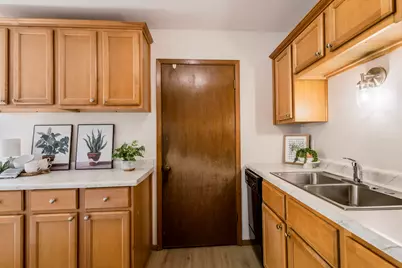 1887  Haymarket Rd #32, Waukesha, WI 53189 - Photo 8