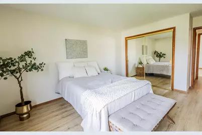 1887  Haymarket Rd #32, Waukesha, WI 53189 - Photo 12