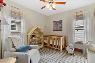 3260 S Dayfield Ave, Milwaukee, WI 53207 - Photo 14