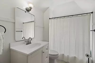 3260 S Dayfield Ave, Milwaukee, WI 53207 - Photo 22