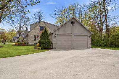 7505 N Links Way, Fox Point, WI 53217 - Photo 42