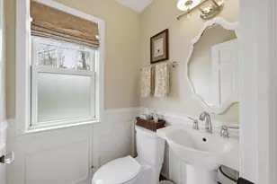 7505 N Links Way, Fox Point, WI 53217 - Photo 20