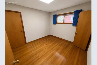 5874 N 67th St, Milwaukee, WI 53218 - Photo 12