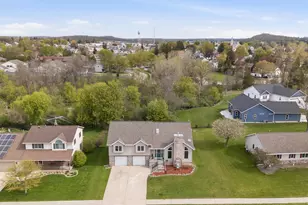 210 Dream Catcher Dr, Kewaskum, WI 53040 - Photo 26