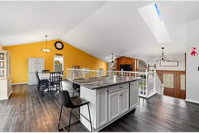 210  Dream Catcher Dr, Kewaskum, WI 53040 - Photo 12