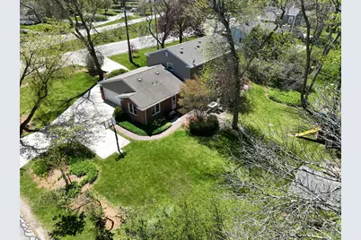 480 E Calumet Rd, Fox Point, WI 53217 - Photo 32