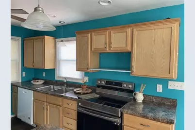 2121 N 21st St, Sheboygan, WI 53081 - Photo 10