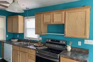 2121 N 21st St, Sheboygan, WI 53081 - Photo 10