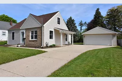 9030 W Harrison Ave, West Allis, WI 53227 - Photo 18