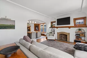 3260 S Dayfield Ave, Milwaukee, WI 53207 - Photo 4